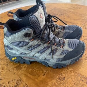 Merrell Men's Moab 2 Mid Beluga Suede Mesh Hiking Boots J06053 Mens Sz 11.5.
